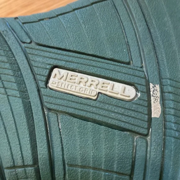 Merrell Sandals size 3M. - Picture 6 of 7